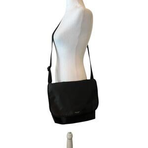 KATE SPADE MESSENGER BAG PURSE DIAPER BAG LAP TOP BAG BLACK NYLON MADE IN USA